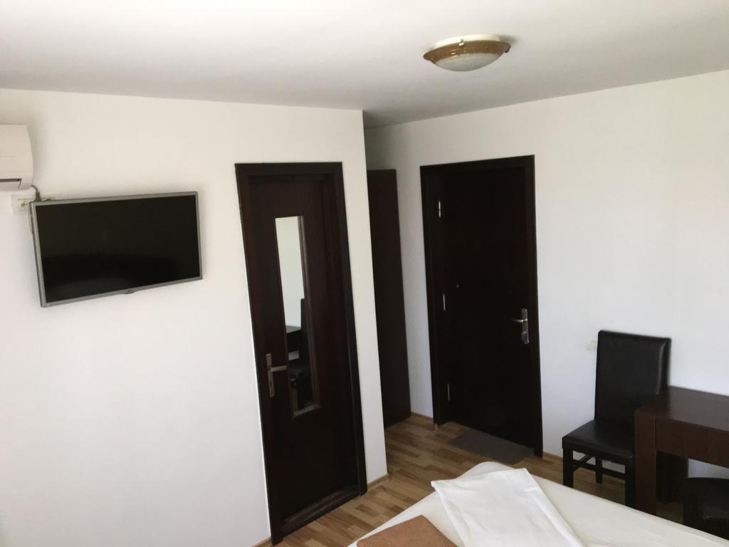 Dg Privatunterkunft Năvodari